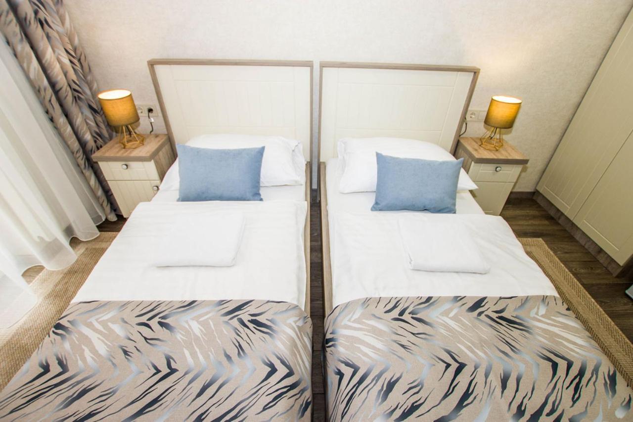 Hotel Járja Panzió Hajdúszoboszló Esterno foto