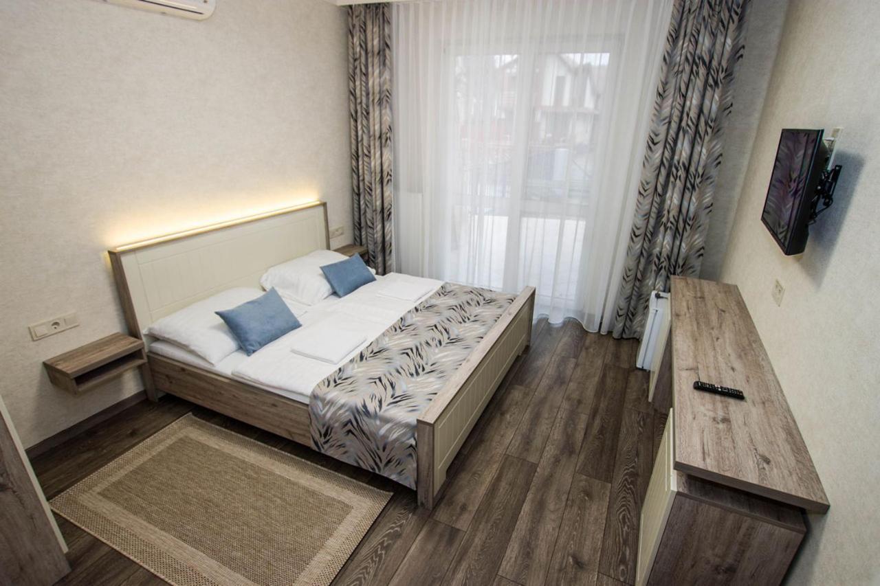 Hotel Járja Panzió Hajdúszoboszló Esterno foto